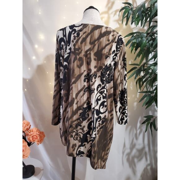 Chicos Travelers Asymmetrical, Animal Floral Slinky Stretch Tunic Top 3 US XL 16 - Picture 4 of 13